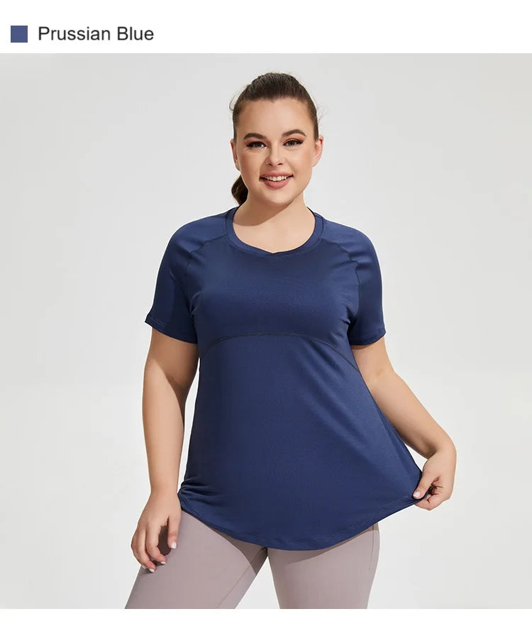 Curvy Strong™ BreezeFit Active Tee