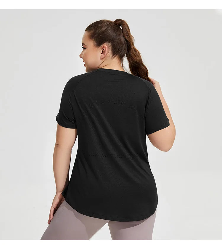 Curvy Strong™ BreezeFit Active Tee