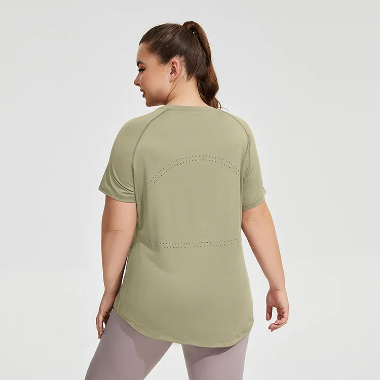 Curvy Strong™ BreezeFit Active Tee