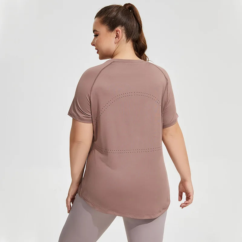 Curvy Strong™ BreezeFit Active Tee