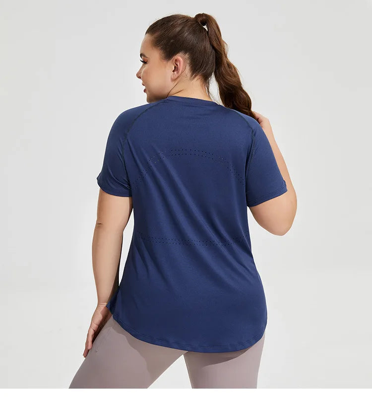 Curvy Strong™ BreezeFit Active Tee