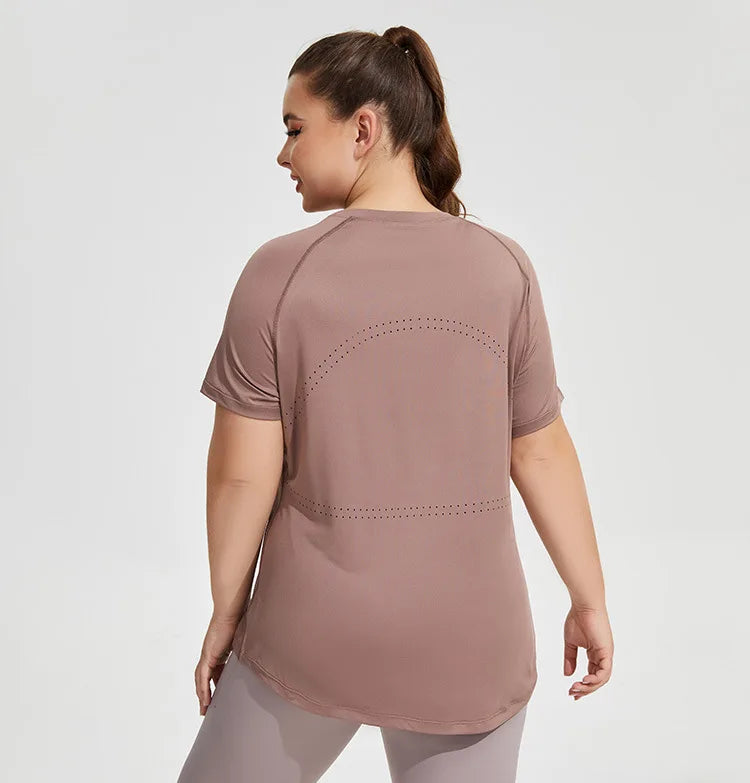 Curvy Strong™ BreezeFit Active Tee